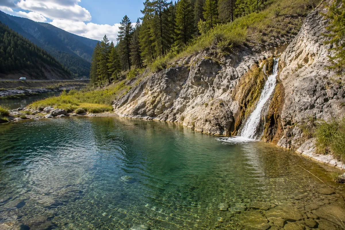 Nimrod Hot Springs: Montana’s Hidden Clark Fork Natural Pool