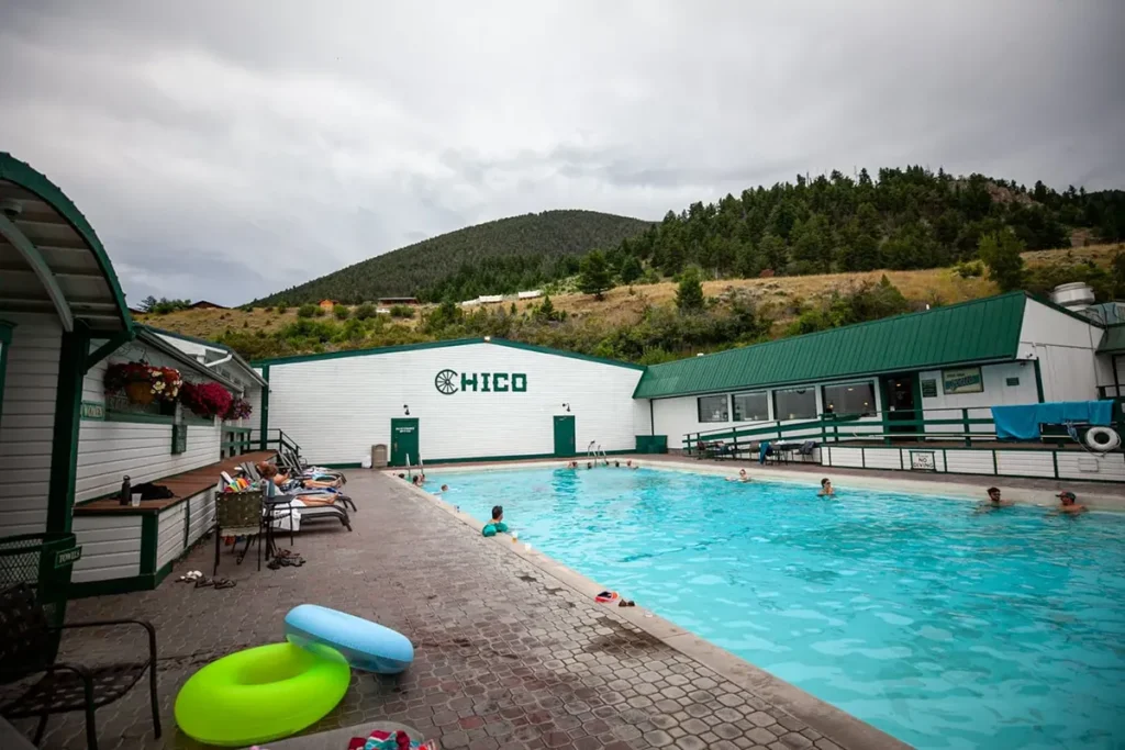 Chico Hot Springs Resort