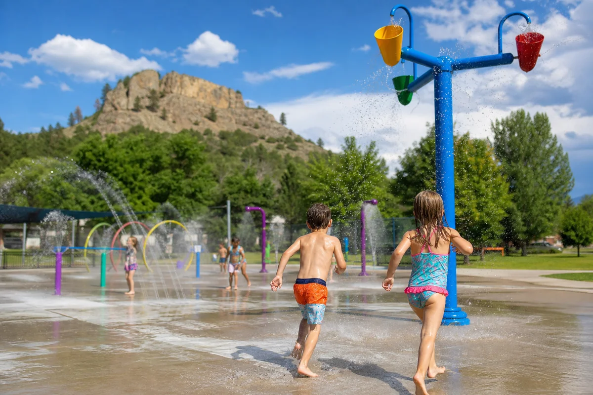 Read more about the article Castle Rock Splash Park Montana: Complete Family Guide