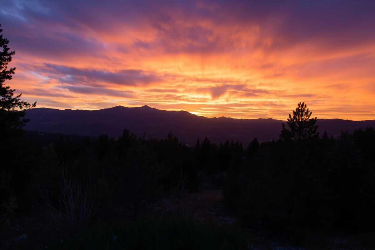Sunset view over the Gros Ventre mountain range from a dispersed camping site