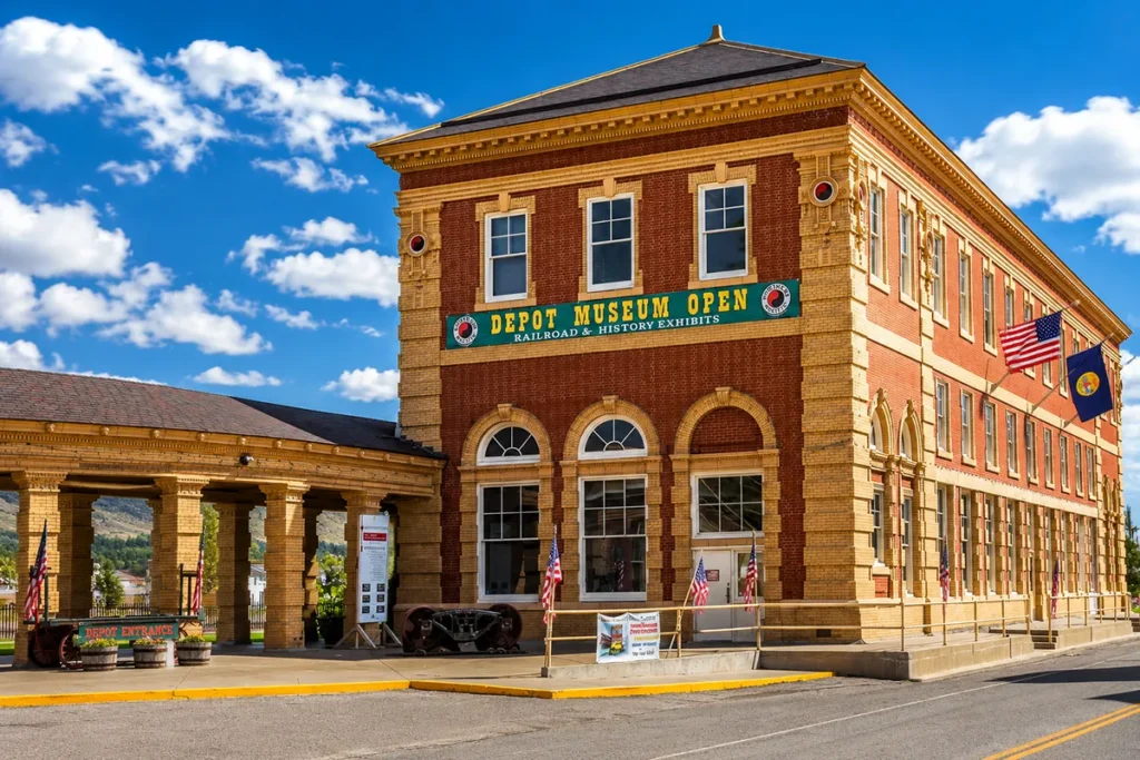 Tour the Livingston Depot Center